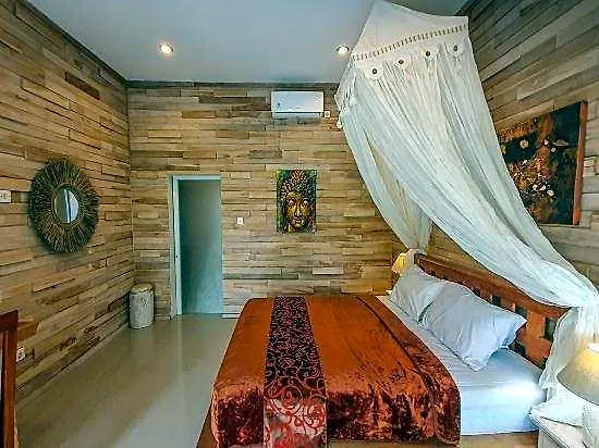 Aris 1 Bali